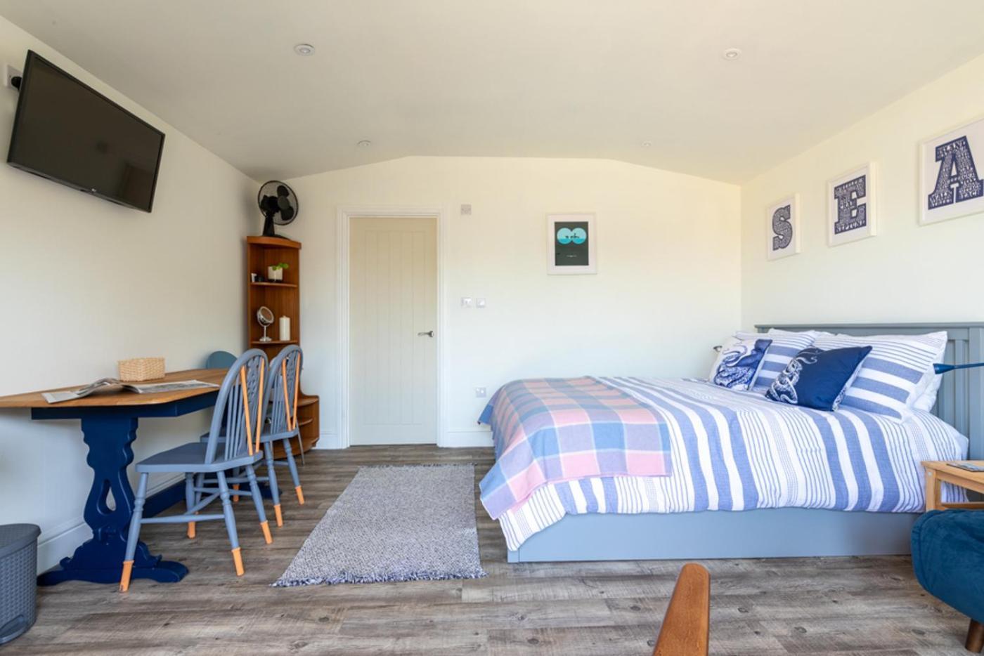 Pear Tree Cabin Whitstable Extérieur photo